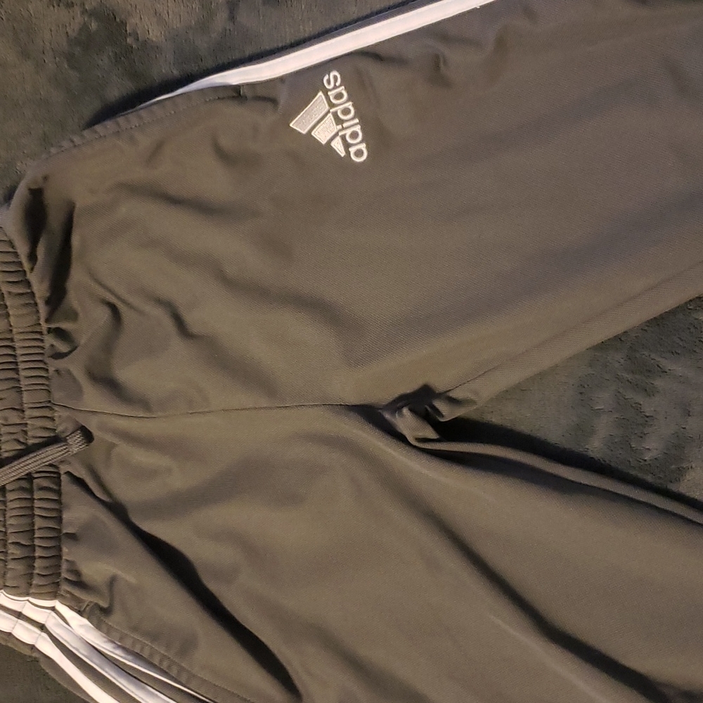 Boys size 8 youth adidas clothing added 3 new items on 7/25/22. Same great price